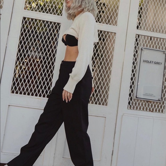 MEET ME CROPPED KNIT TOP - Picture 2 of 6